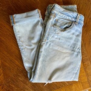 American Eagle Artist Crop Jeans